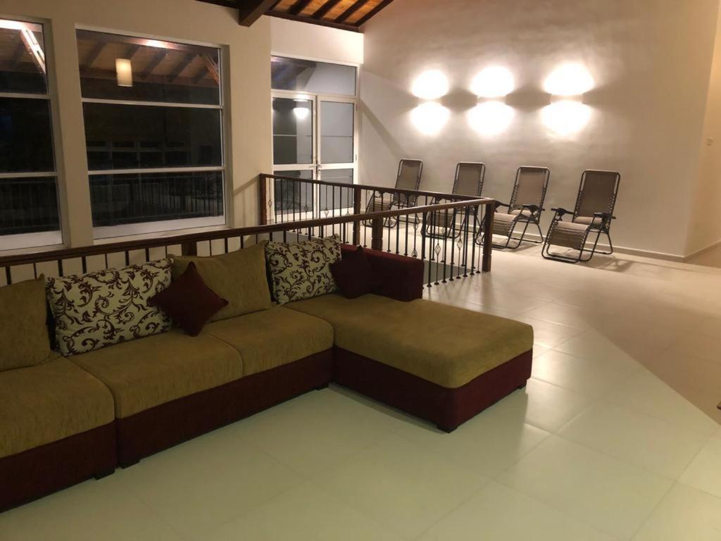 Villa Siri Tropical Retreat Hikkaduwa Exterior foto
