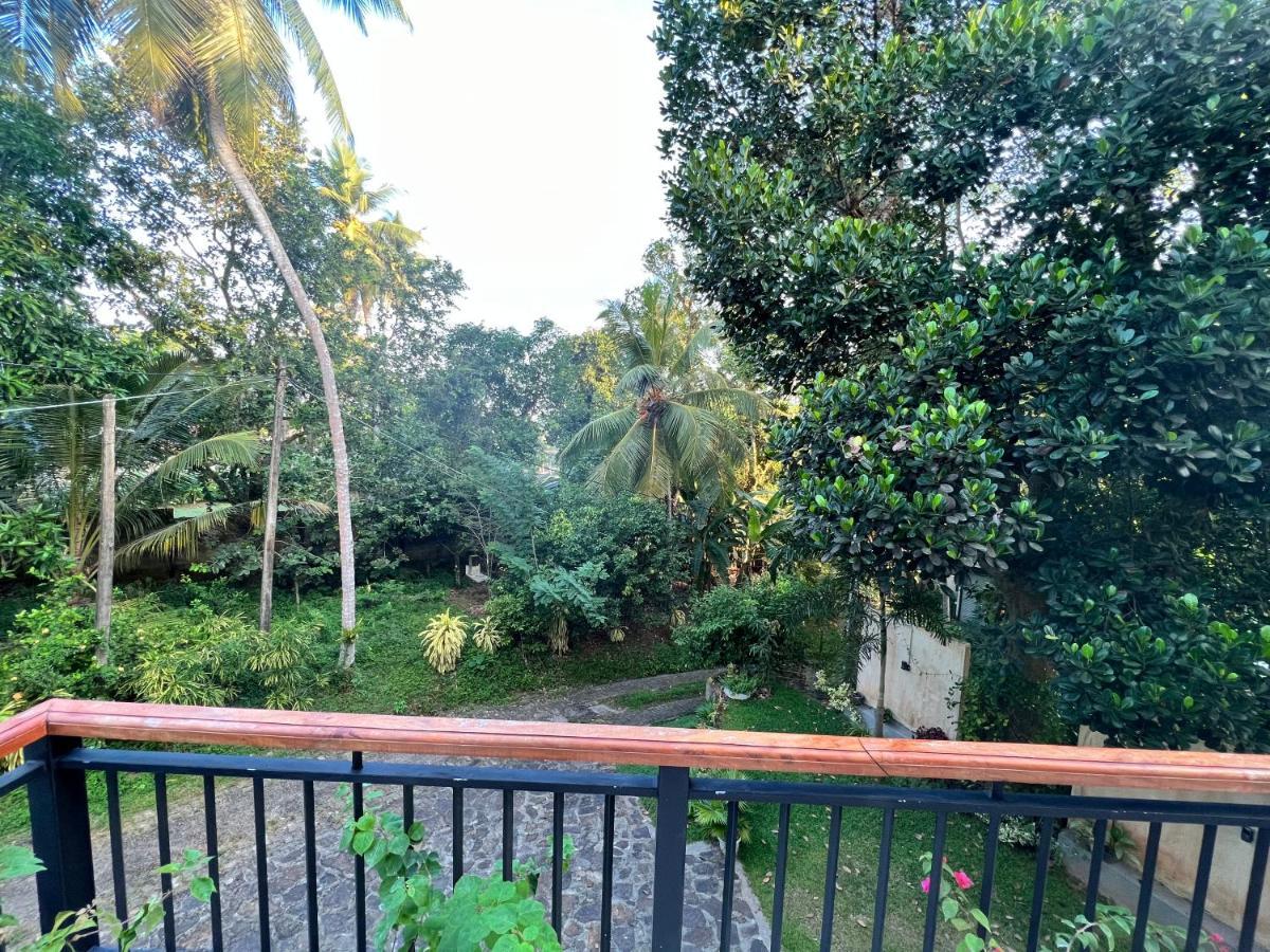 Villa Siri Tropical Retreat Hikkaduwa Exterior foto
